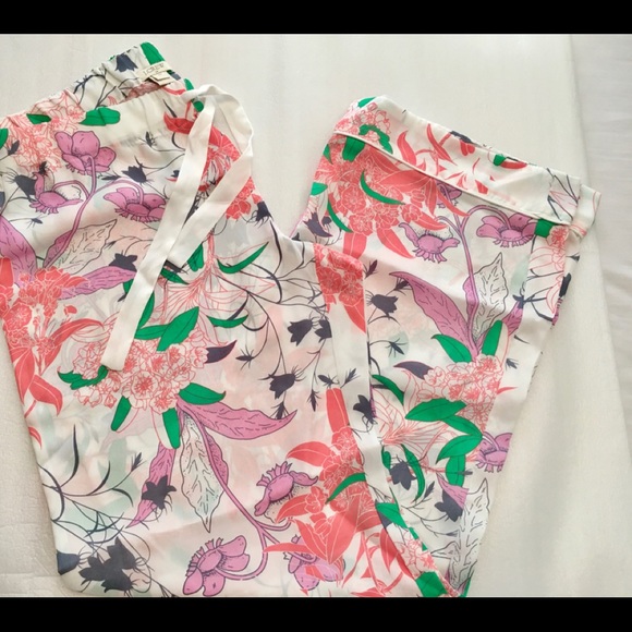 J. Crew Other - J crew piped trim Pajamas